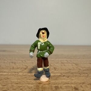 Vintage Polly Pocket Wizard of Oz Playset Replacement Scarecrow Mini Figure